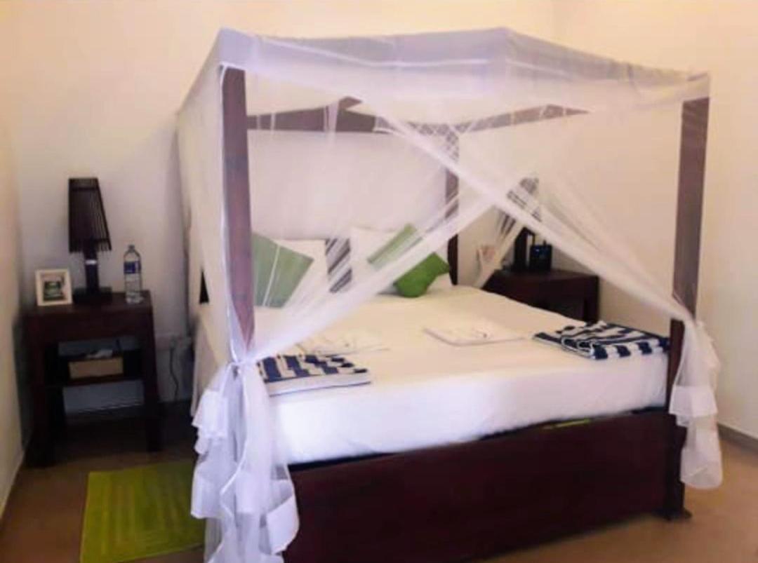 Beach House Kalukatiya - Family Villa, Seaview Room, Garden Room Dikwella Luaran gambar